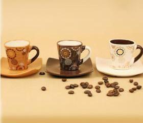 Lovly Print Coffee Cups with Plate Set for Family